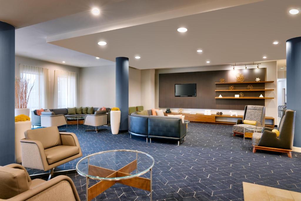 commercial remodeling Nassau Bay